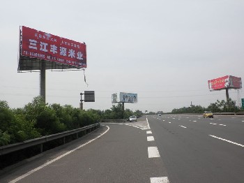 山西擎天柱广告\太原擎天柱广告\山西亿路通传媒擎天柱广告供